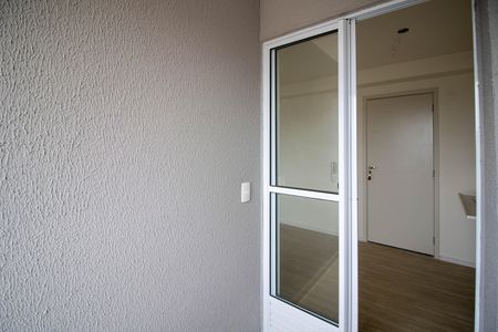 Apartamento para alugar com 32m², 2 quartos e sem vagaVaranda/Serviço
