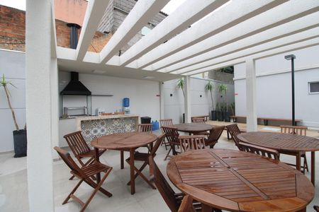 Apartamento para alugar com 32m², 2 quartos e sem vagaÁrea comum - Churrasqueira