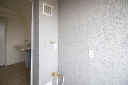 Apartamento para alugar com 32m², 2 quartos e sem vagaVaranda/Serviço