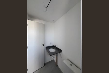 Apartamento para alugar com 60m², 3 quartos e 1 vaga Apartamento para alugar com 60m², 3 quartos e 1 vagaBanheiro da Suíte