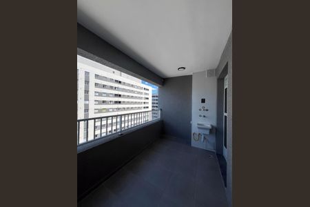 Sacada de apartamento para alugar com 3 quartos, 60m² em Vila Vermelha, São Paulo