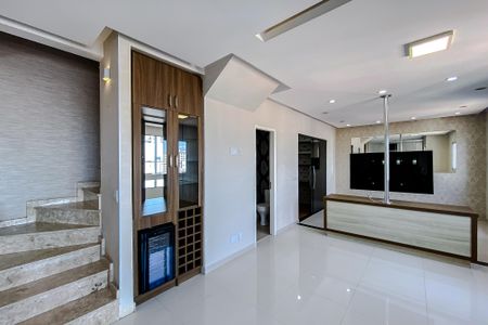 Sala de apartamento à venda com 2 quartos, 126m² em Vila Bertioga, São Paulo