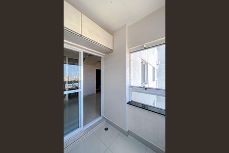 Apartamento para alugar com 126m², 2 quartos e 2 vagasVaranda