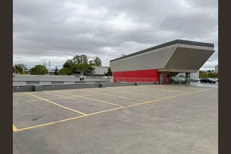 Apartamento para alugar com 32m², 1 quarto e 1 vaga Apartamento para alugar com 32m², 1 quarto e 1 vagaGaragem