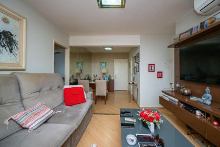 Sala de apartamento à venda com 2 quartos, 70m² em Vila Alexandria, São Paulo