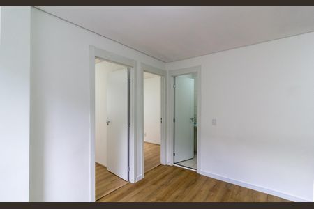 Sala de apartamento para alugar com 2 quartos, 39m² em Vila Isa, São Paulo