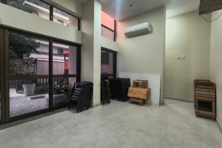 Apartamento para alugar com 73m², 3 quartos e 1 vagaÁrea comum - Salão de festas