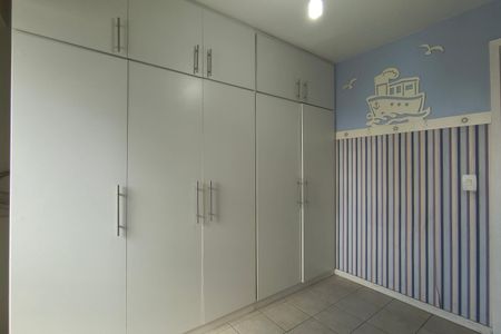 Apartamento para alugar com 73m², 3 quartos e 1 vagaQuarto 1 - Armários