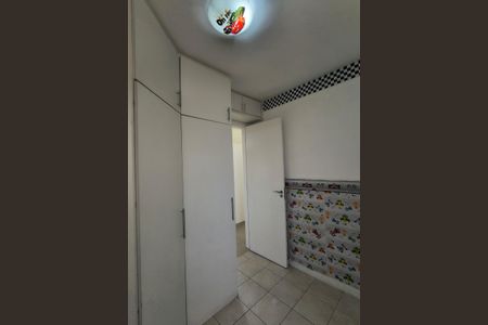 Apartamento para alugar com 73m², 3 quartos e 1 vagaQuarto 3 - Armários