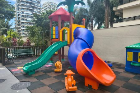 Apartamento para alugar com 73m², 3 quartos e 1 vagaÁrea comum - Playground