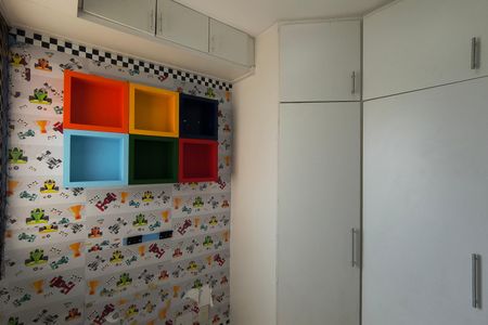 Apartamento para alugar com 73m², 3 quartos e 1 vagaQuarto 3 - Armários