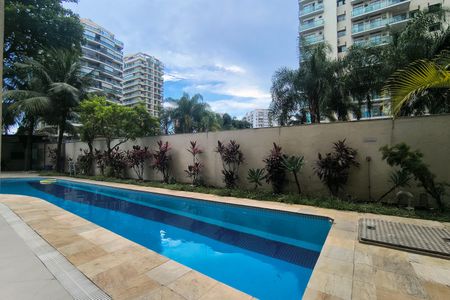 Apartamento para alugar com 73m², 3 quartos e 1 vagaÁrea comum - Piscina