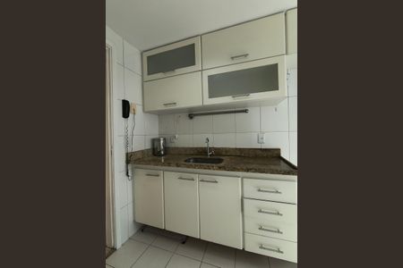 Apartamento para alugar com 73m², 3 quartos e 1 vagaCozinha - Armários