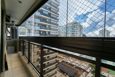 Apartamento para alugar com 73m², 3 quartos e 1 vagaVaranda