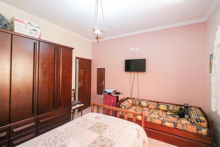 Casa à venda com 280m², 2 quartos e 1 vagaQuarto