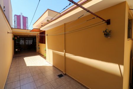 Casa à venda com 280m², 2 quartos e 1 vagaQuintal