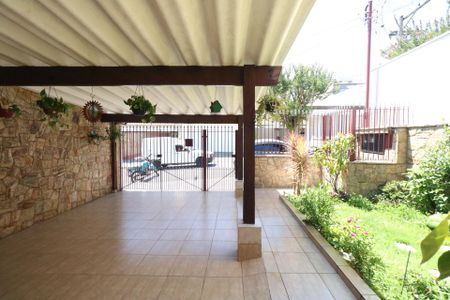 Casa à venda com 280m², 2 quartos e 1 vagaGaragem