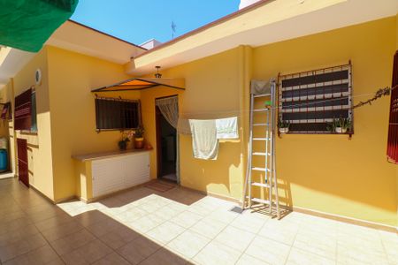 Casa à venda com 280m², 2 quartos e 1 vagaQuintal