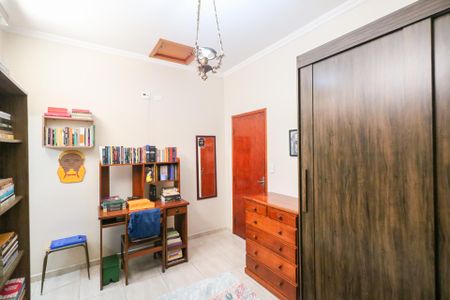 Casa à venda com 280m², 2 quartos e 1 vagaSuíte