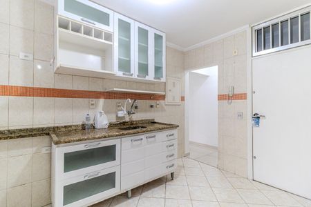 Apartamento para alugar com 95m², 2 quartos e 1 vagaCozinha