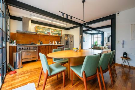 Casa à venda com 200m², 3 quartos e 2 vagasSala/Cozinha