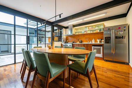 Casa à venda com 200m², 3 quartos e 2 vagasSala/Cozinha