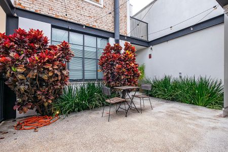 Casa à venda com 200m², 3 quartos e 2 vagasQuintal