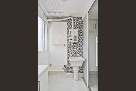 Apartamento à venda com 69m², 2 quartos e 1 vagaÁrea de Serviço