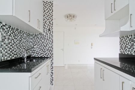 Apartamento à venda com 69m², 2 quartos e 1 vagaCozinha