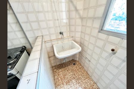 Apartamento para alugar com 54m², 2 quartos e 1 vagaCozinha e Área de Serviço