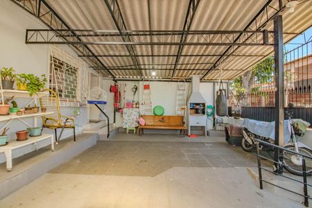 Casa à venda com 100m², 2 quartos e 1 vagaGaragem