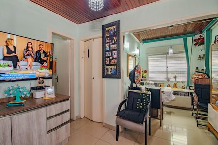 Sala de casa à venda com 2 quartos, 100m² em Costa E Silva, Porto Alegre