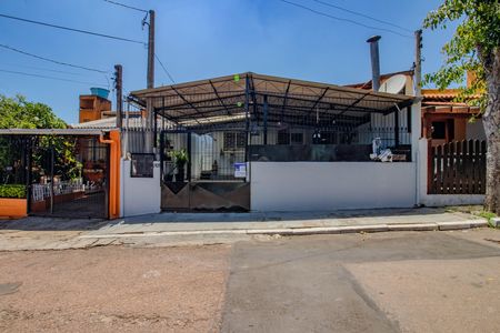 Casa à venda com 100m², 2 quartos e 1 vagaFachada