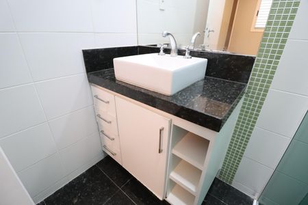 Casa para alugar com 320m², 5 quartos e 3 vagasBanheiro do Quarto 4