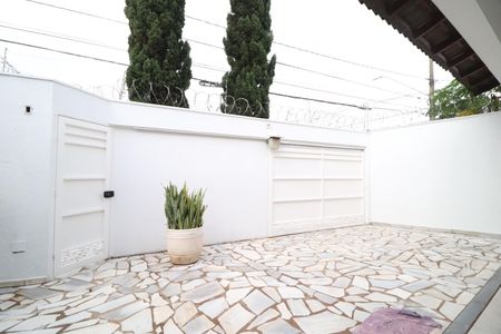 Casa para alugar com 320m², 5 quartos e 3 vagasVaranda da Sala