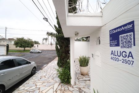 Casa para alugar com 320m², 5 quartos e 3 vagasPlaquinha