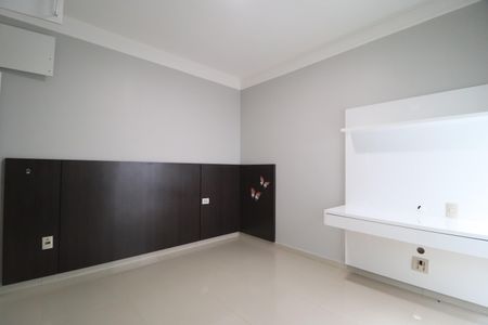 Casa para alugar com 320m², 5 quartos e 3 vagasQuarto 2 - Suíte