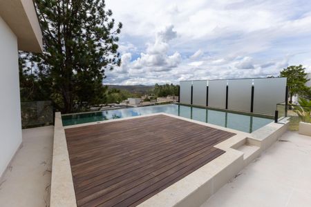 Casa de condomínio à venda com 480m², 6 quartos e 6 vagas Casa de condomínio à venda com 480m², 6 quartos e 6 vagasPiscina