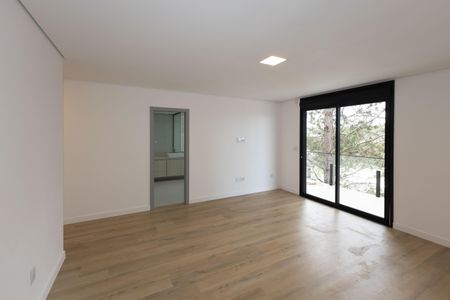 Casa de condomínio à venda com 480m², 6 quartos e 6 vagas Casa de condomínio à venda com 480m², 6 quartos e 6 vagasSuíte 1