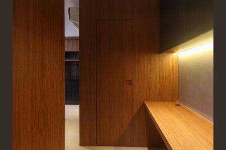 Studio para alugar com 32m², 1 quarto e sem vaga Studio para alugar com 32m², 1 quarto e sem vagaEscritório