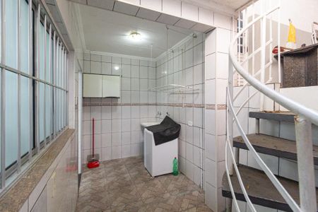 Casa à venda com 303m², 4 quartos e 2 vagasÁrea de serviço - Casa 2