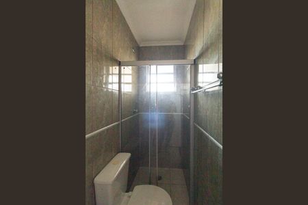 Casa à venda com 303m², 4 quartos e 2 vagasBanheiro - Casa 2