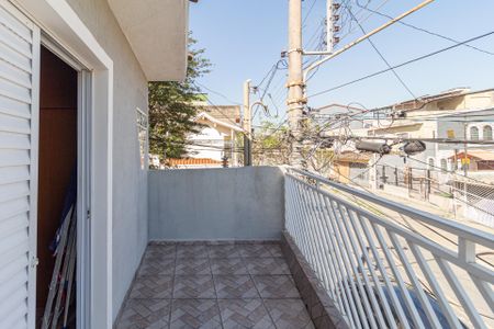 Casa à venda com 303m², 4 quartos e 2 vagasSacada da suíte - Casa 1