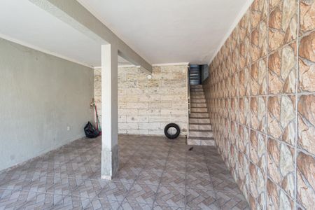 Casa à venda com 303m², 4 quartos e 2 vagasGaragem