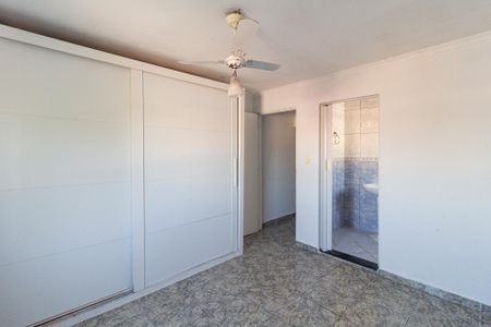 Casa à venda com 303m², 4 quartos e 2 vagasSuíte - Casa 2
