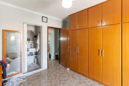 Casa à venda com 303m², 4 quartos e 2 vagasSuíte - Casa 1
