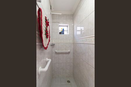 Casa à venda com 303m², 4 quartos e 2 vagasBanheiro da suíte - Casa 1