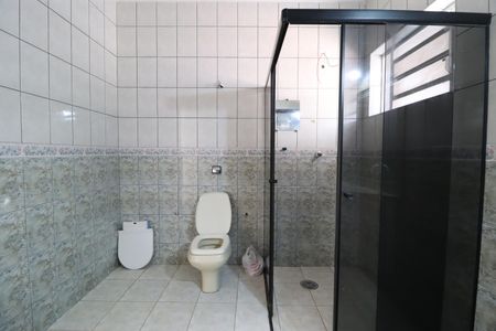 Casa para alugar com 210m², 3 quartos e 2 vagasBanheiro do Quarto 3