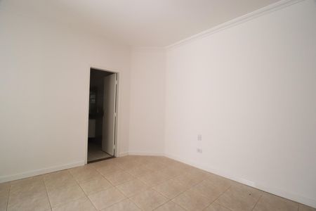 Casa para alugar com 210m², 3 quartos e 2 vagasQuarto 3 - Suíte