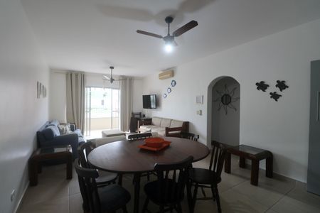 Sala de apartamento para alugar com 2 quartos, 78m² em Jardim Las Palmas, Guarujá